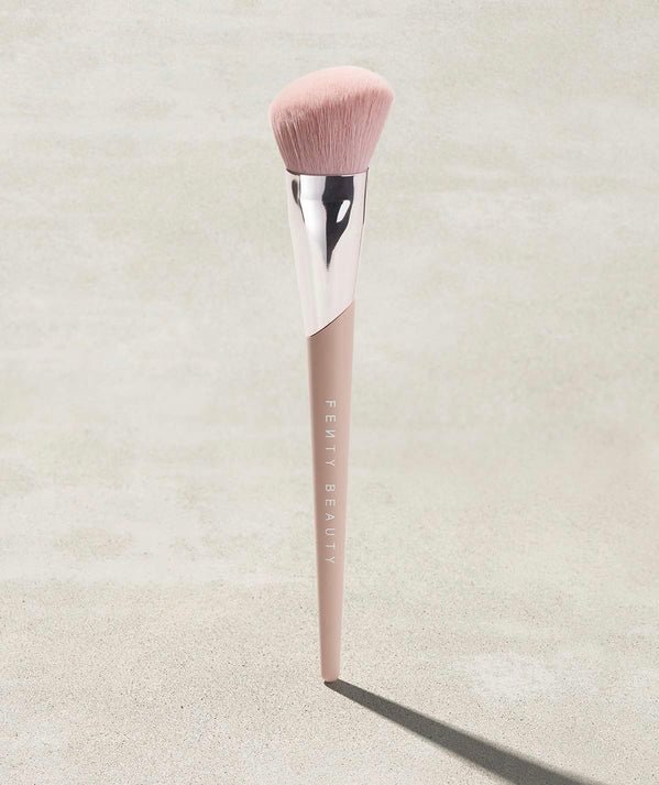 FACE SHAPING BRUSH 125